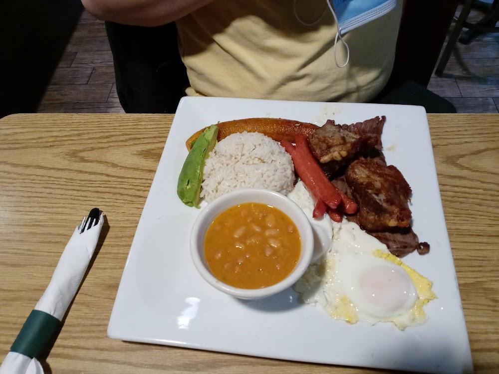 Billy Bean's Ecuadorian Restaurant Menu image 8